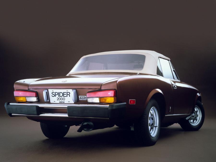  Fiat Spider 2000 1979 года  (фото 2 из 8)